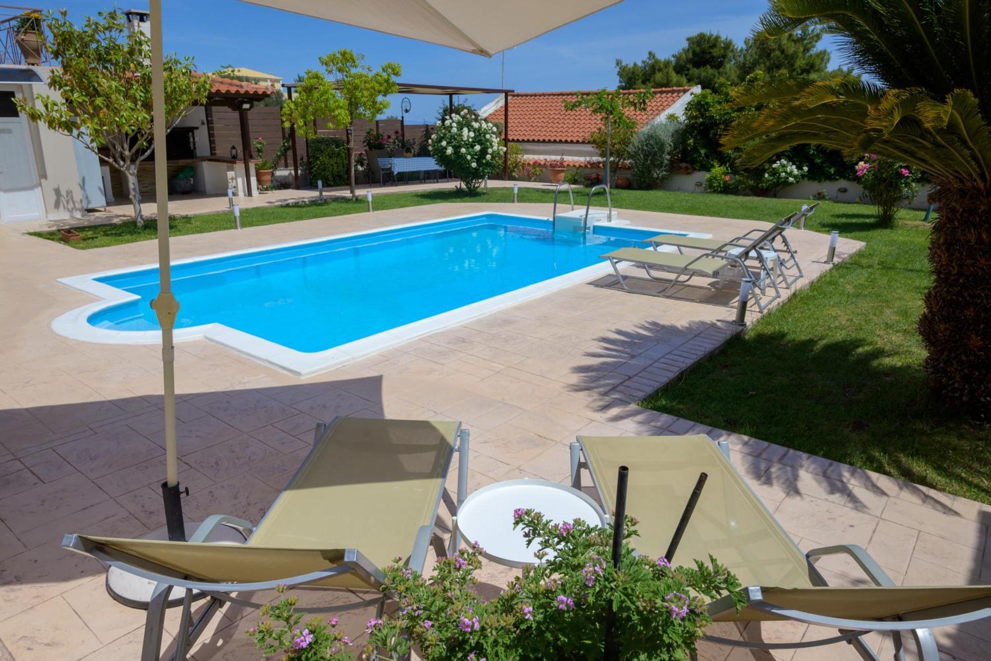 Artemis Riviera Villa Exterior photo